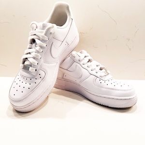 Nike Air Force 1 '07